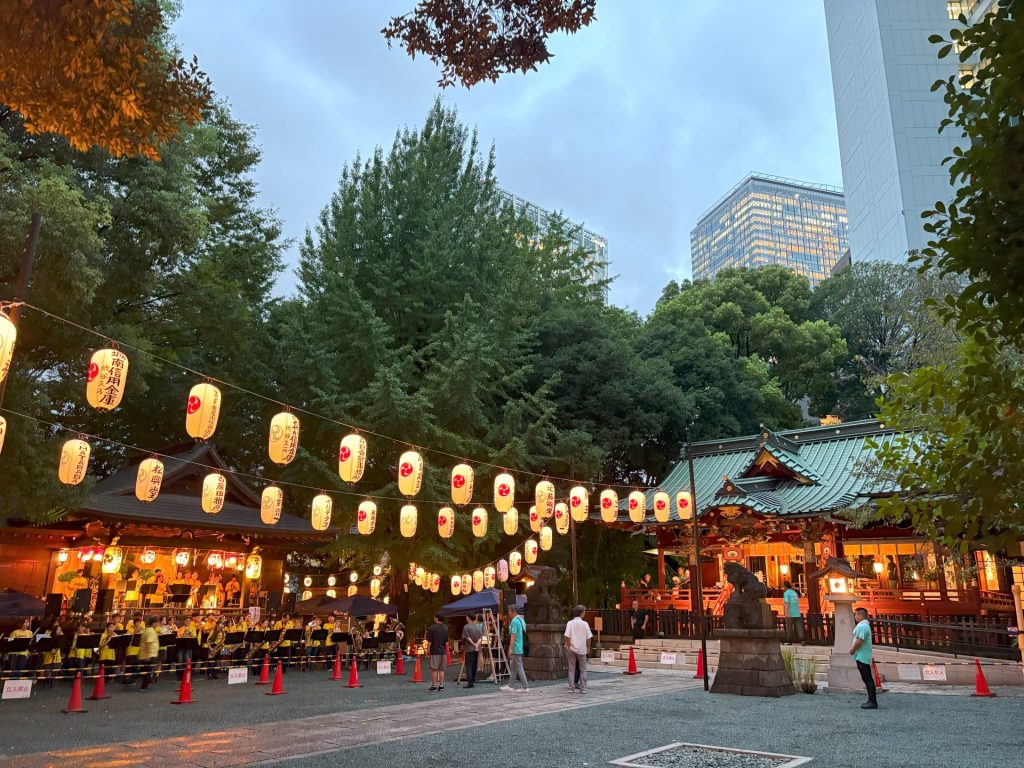 渋谷 金王八幡宮例大祭2025
トランシーバーレンタル